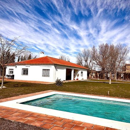 Villa Mercedes Argamasilla de Calatrava Exterior foto