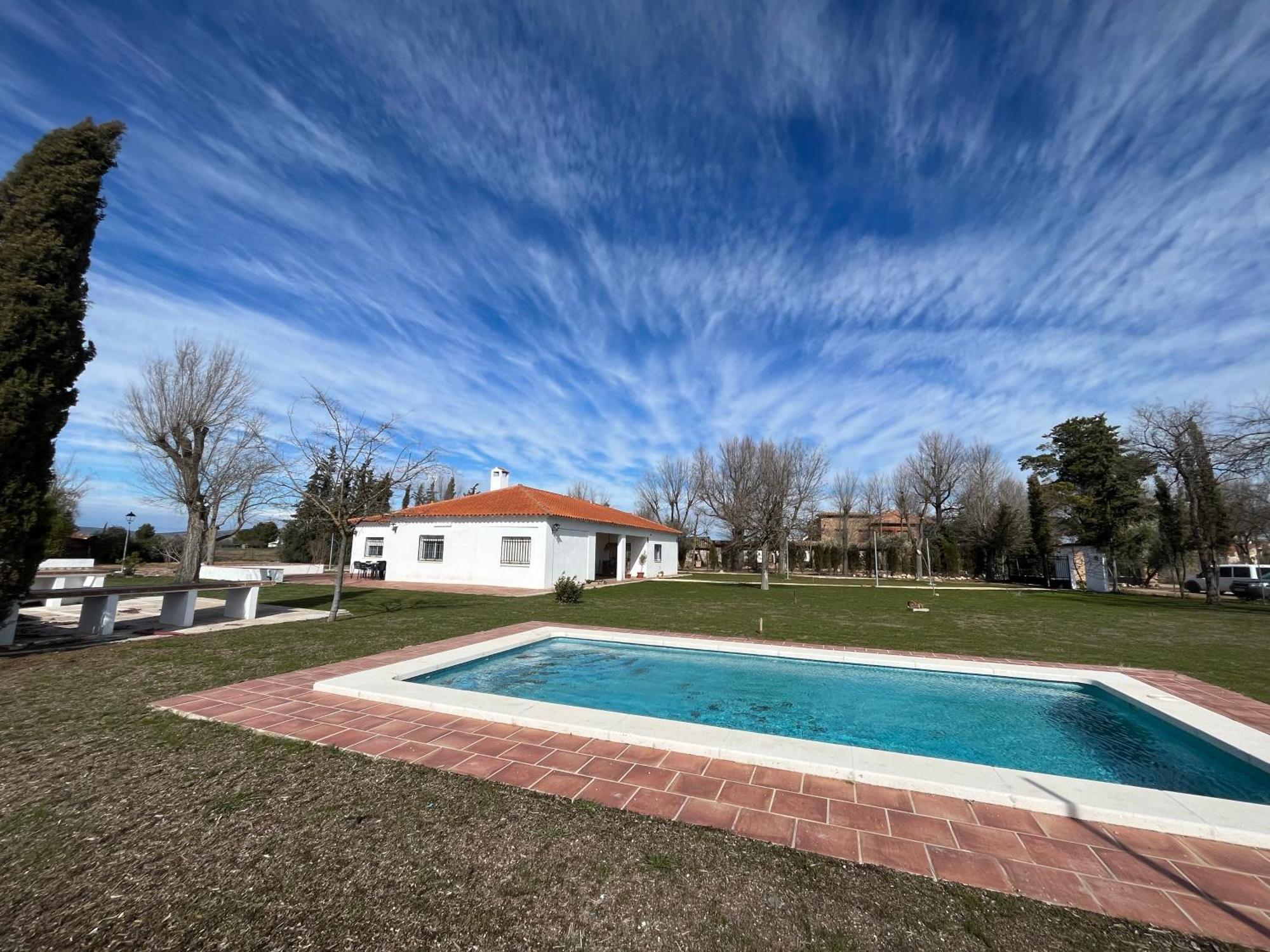 Villa Mercedes Argamasilla de Calatrava Exterior foto